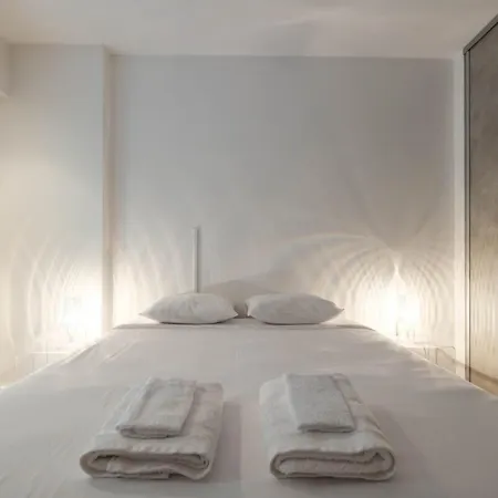 Wdf Two Bedrooms In The Heart Of Cannes!! *