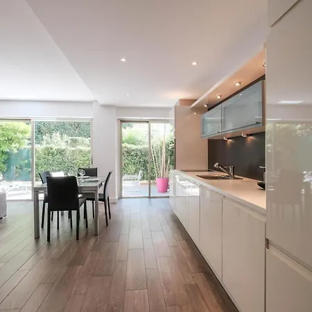 Wdf Two Bedrooms In The Heart Of Cannes!! Apartment Cannes